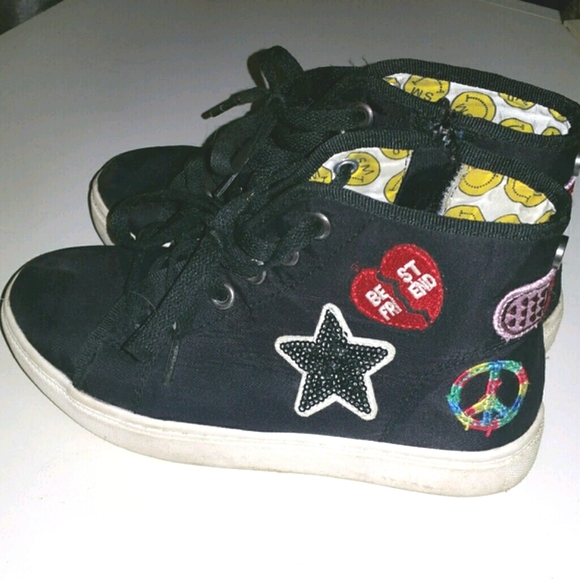 Steve Madden Girls Sneakers - Picture 3 of 6